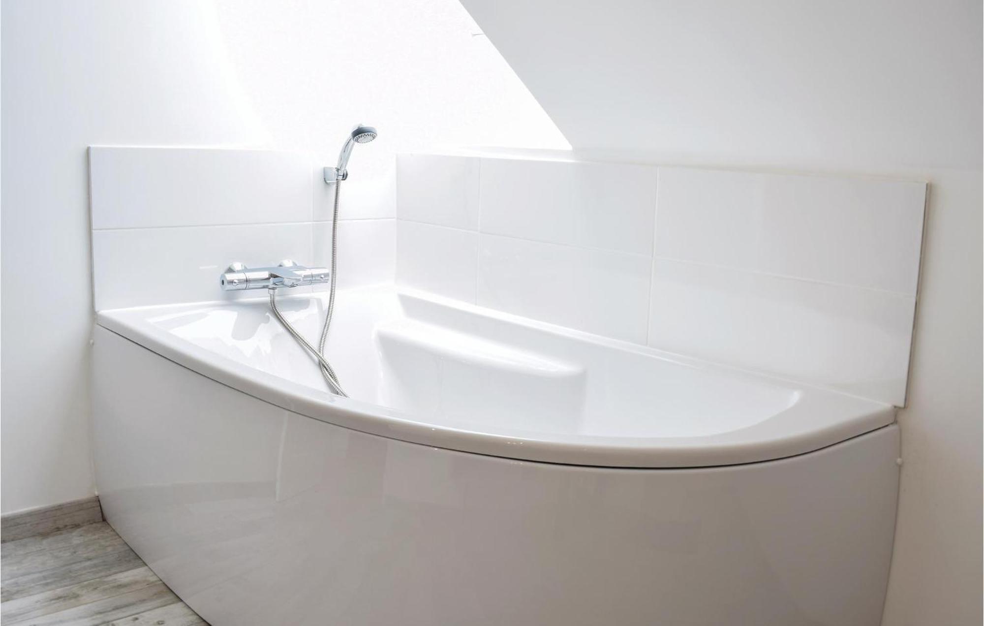 Amazing Home In Saint-Germain-Sur-Ay With Wifi Εξωτερικό φωτογραφία