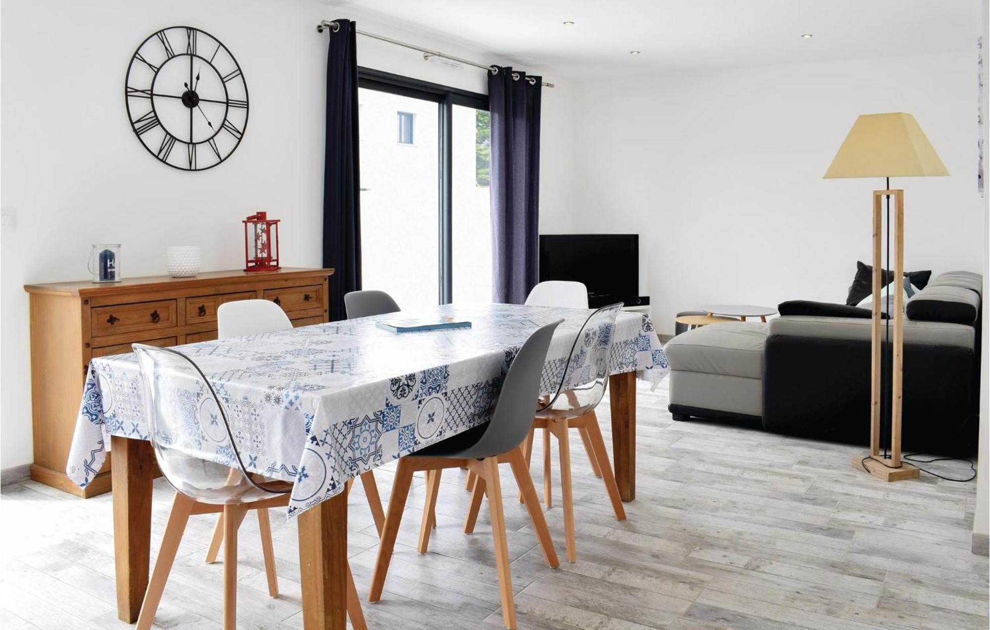 Amazing Home In Saint-Germain-Sur-Ay With Wifi Εξωτερικό φωτογραφία